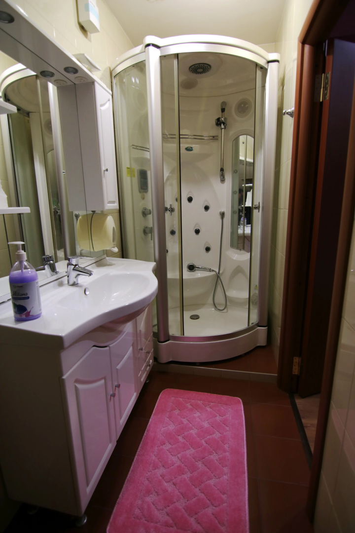 House Mini-Hotel