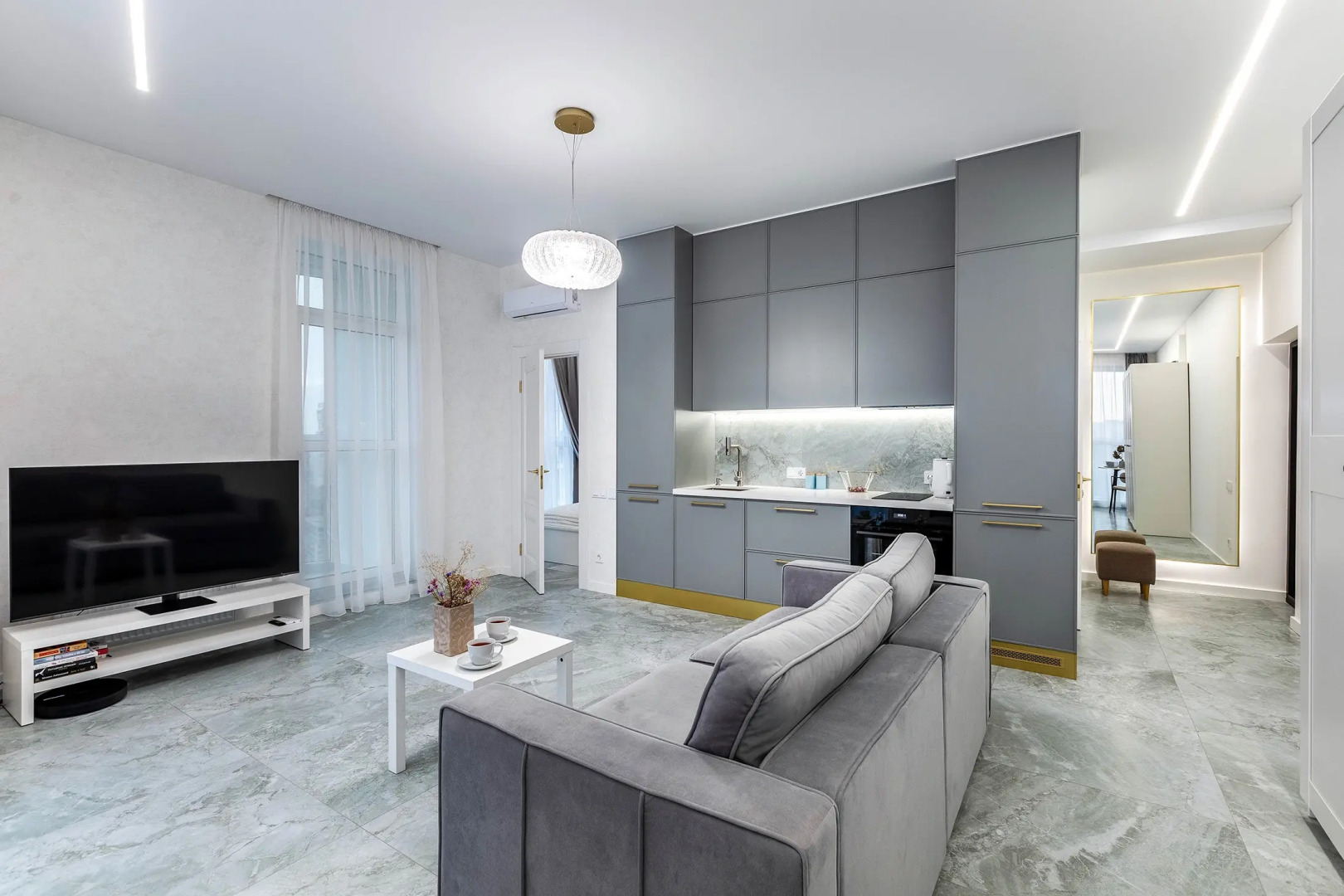 Апартаменты комфорт рядом с Авиа Молл