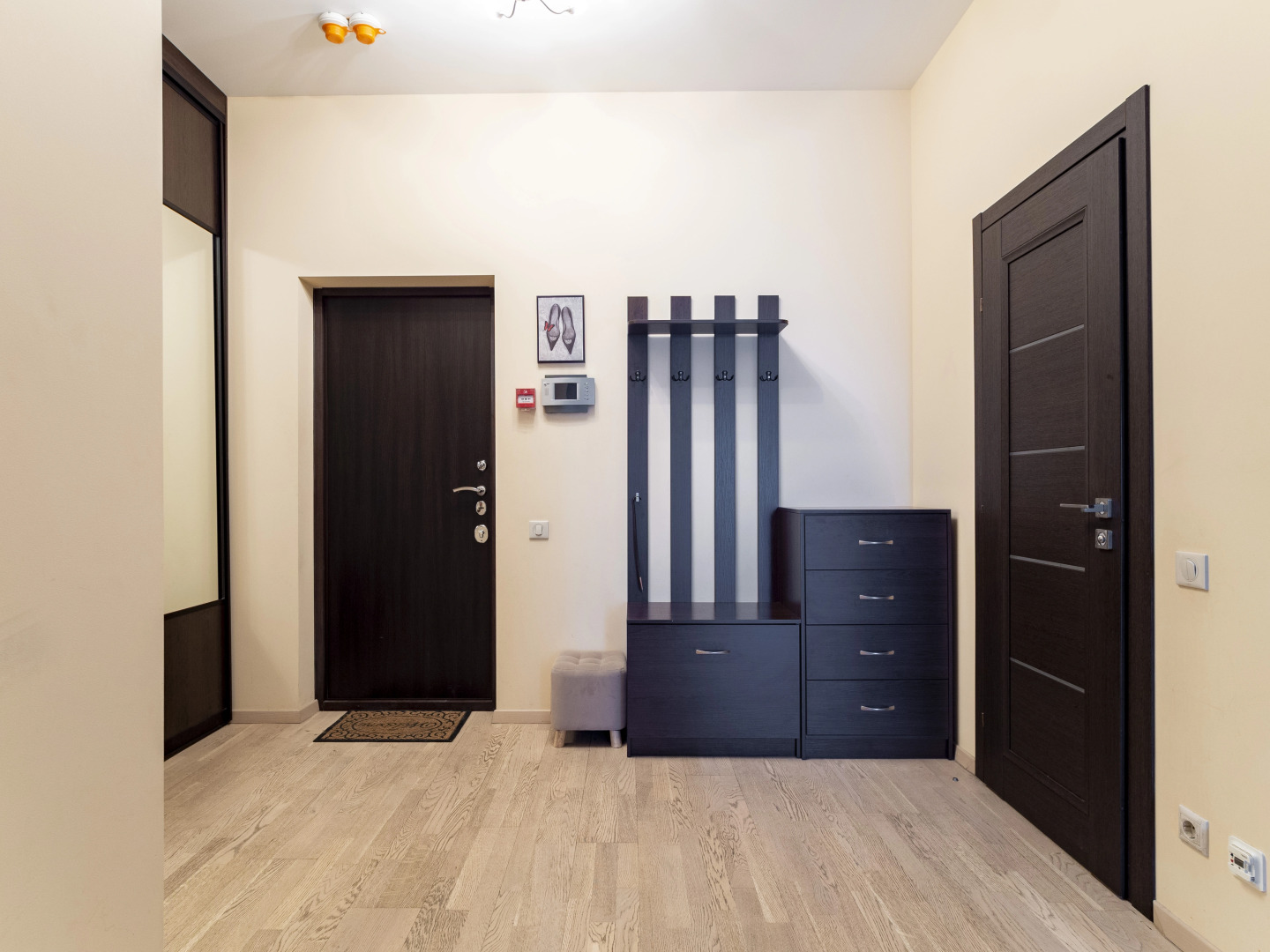 Апартаменты Mira Apartments