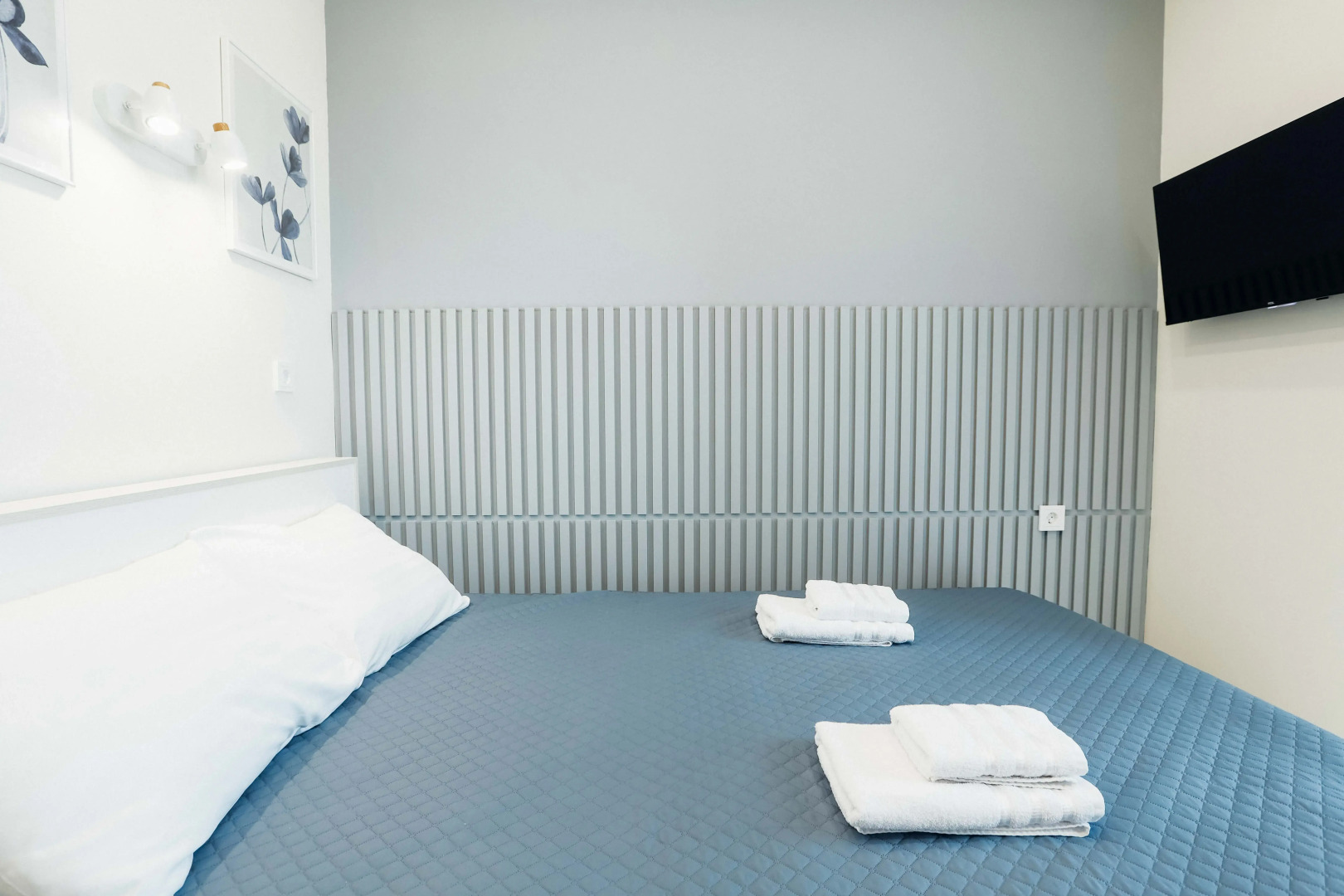 Апартаменты Вираж Возле Аэропорта на 2 Гостя