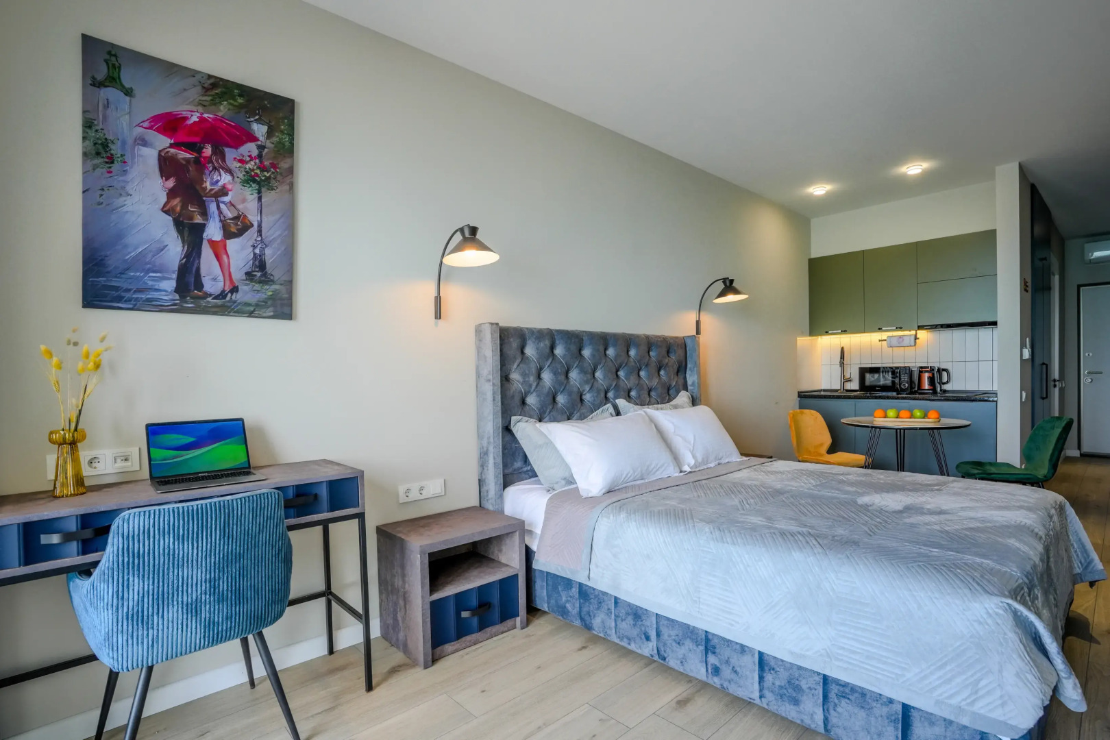 Апарт-отель Next White RightApart