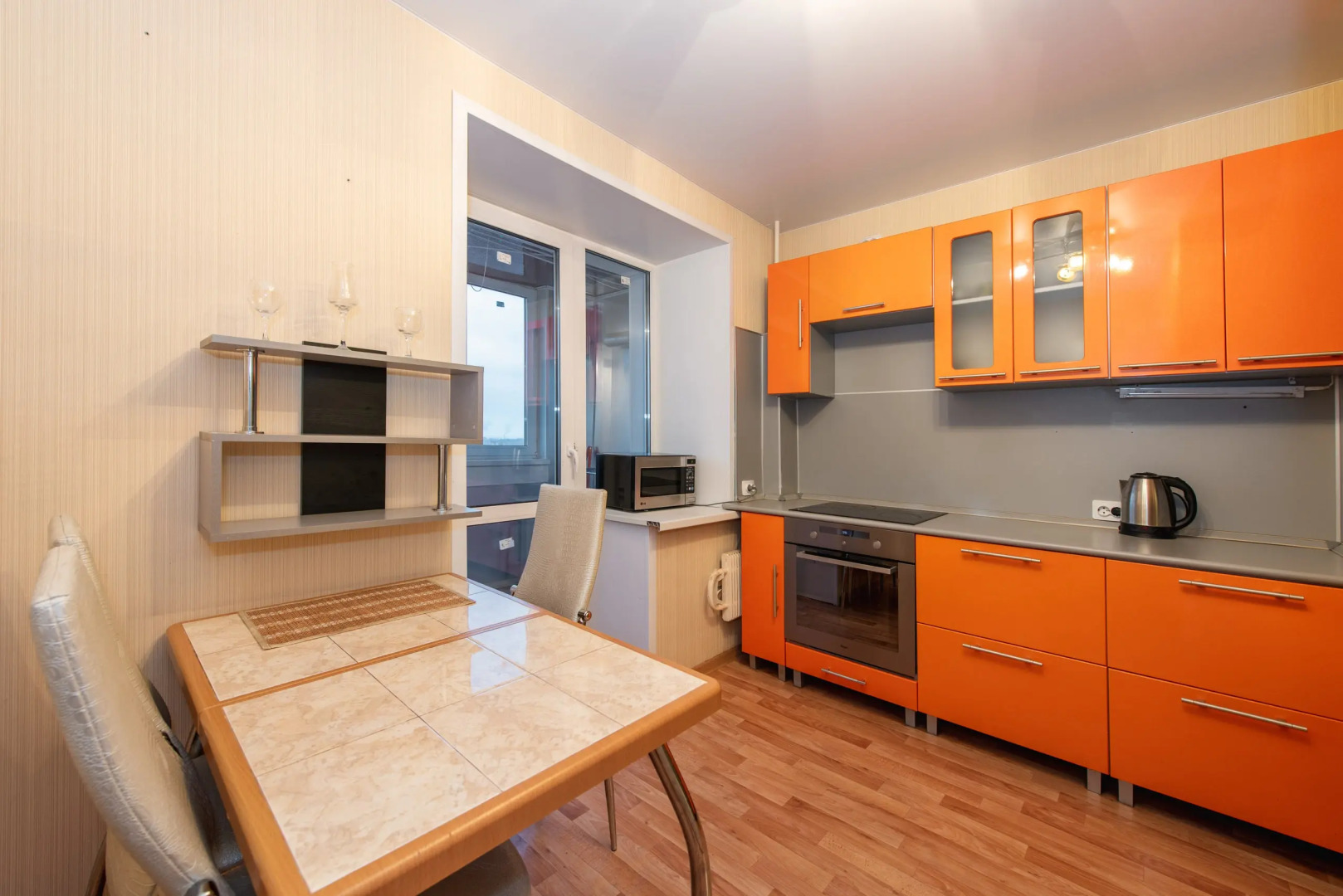 Апартаменты Яр-сутки на Московском 159