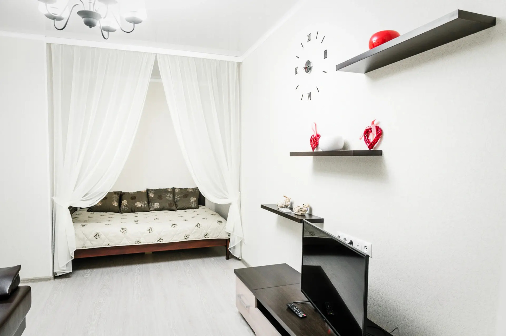 Апартаменты Любимый дом на Антонова 28