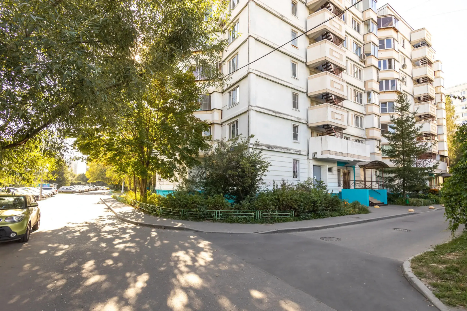 Квартира 1-комнатная у метро Улица Скобелевская