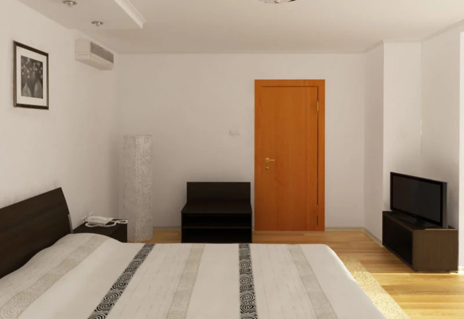 Отель Меридиан