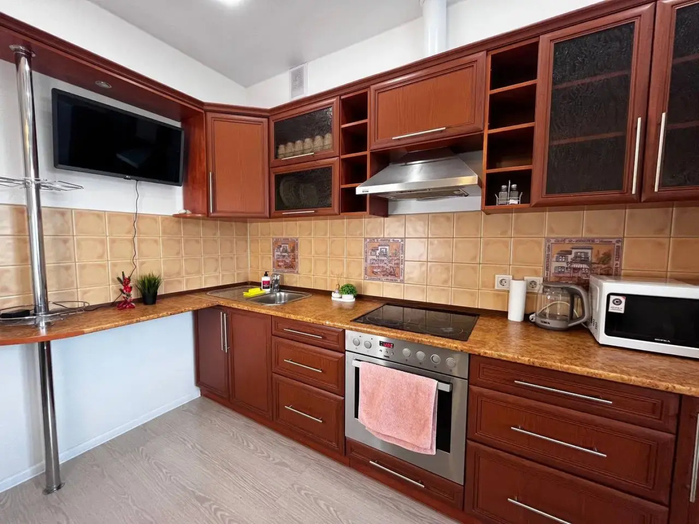 Апартаменты APARTS HISTORY