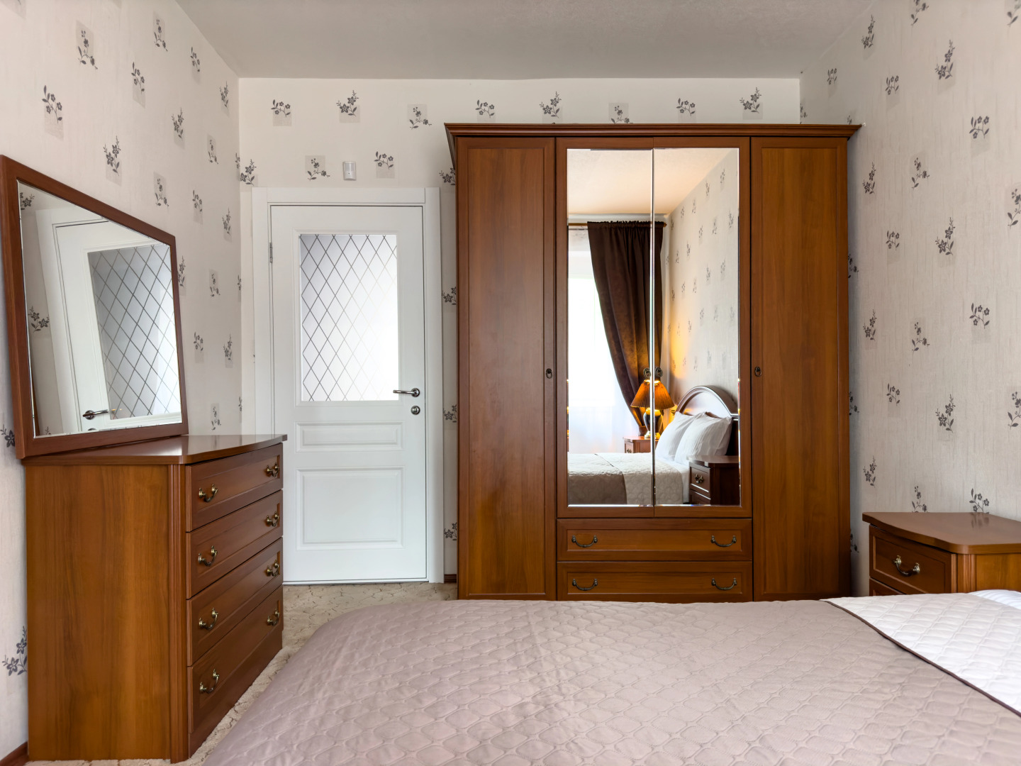 Апартаменты Алмаз Сити Снежная королева