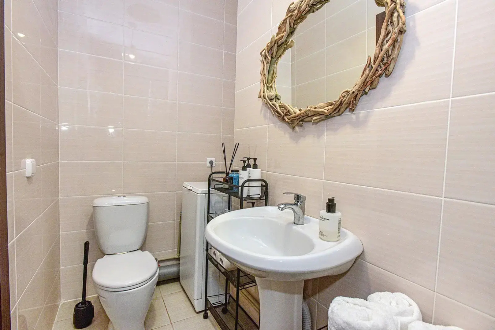 Квартира Двухкомнатная в Тц Пять Столиц