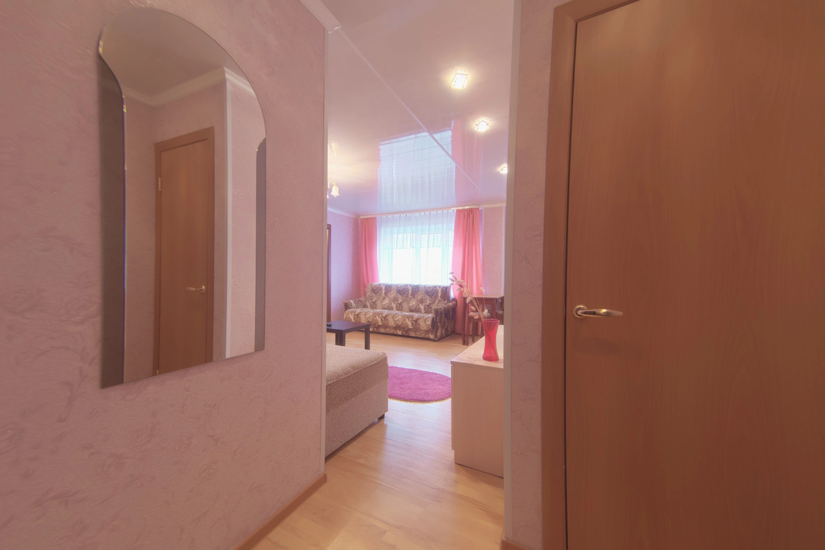 Апартаменты на Октябрьской 27