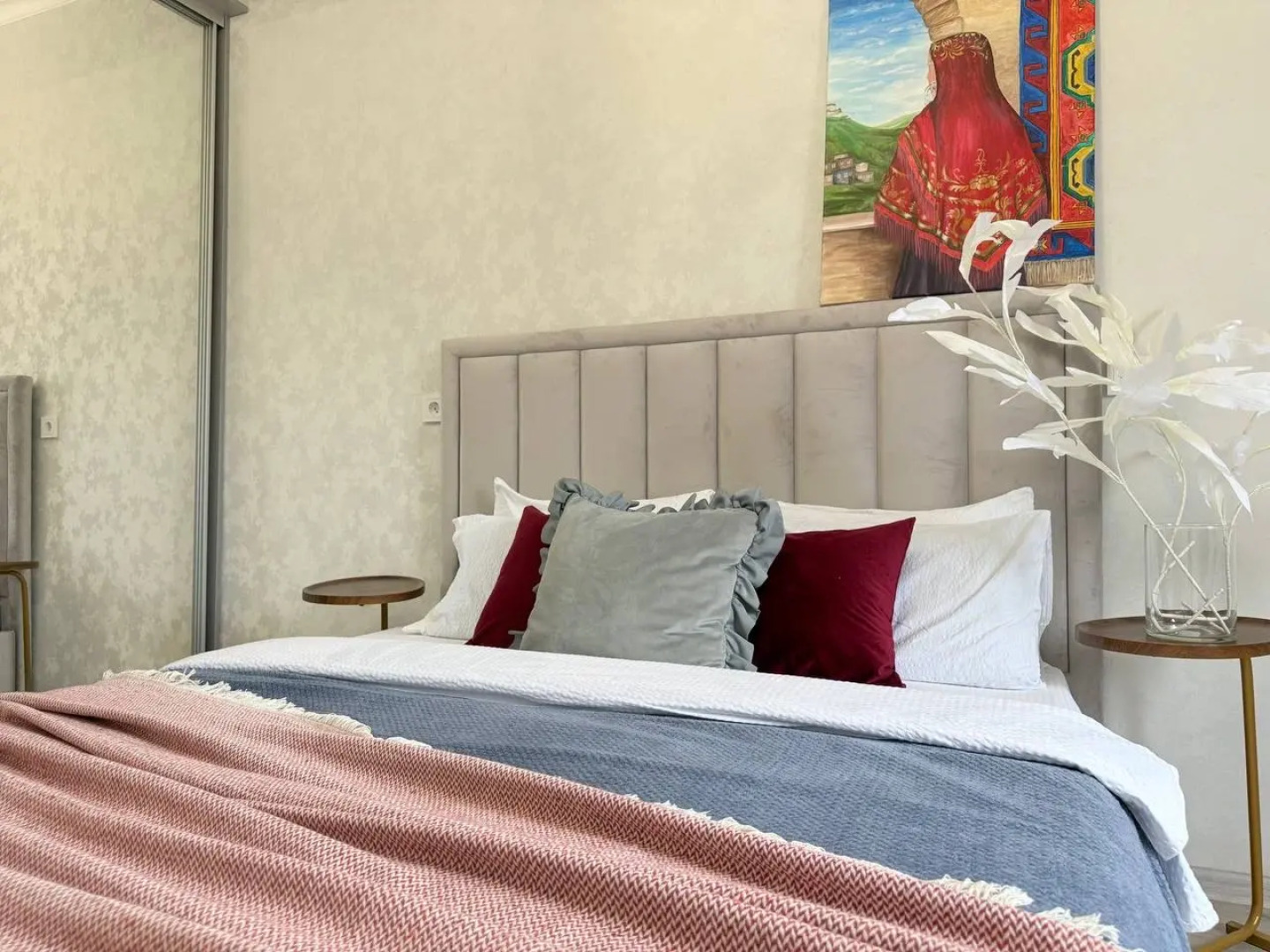 Апартаменты Евродвушка в Новом Доме