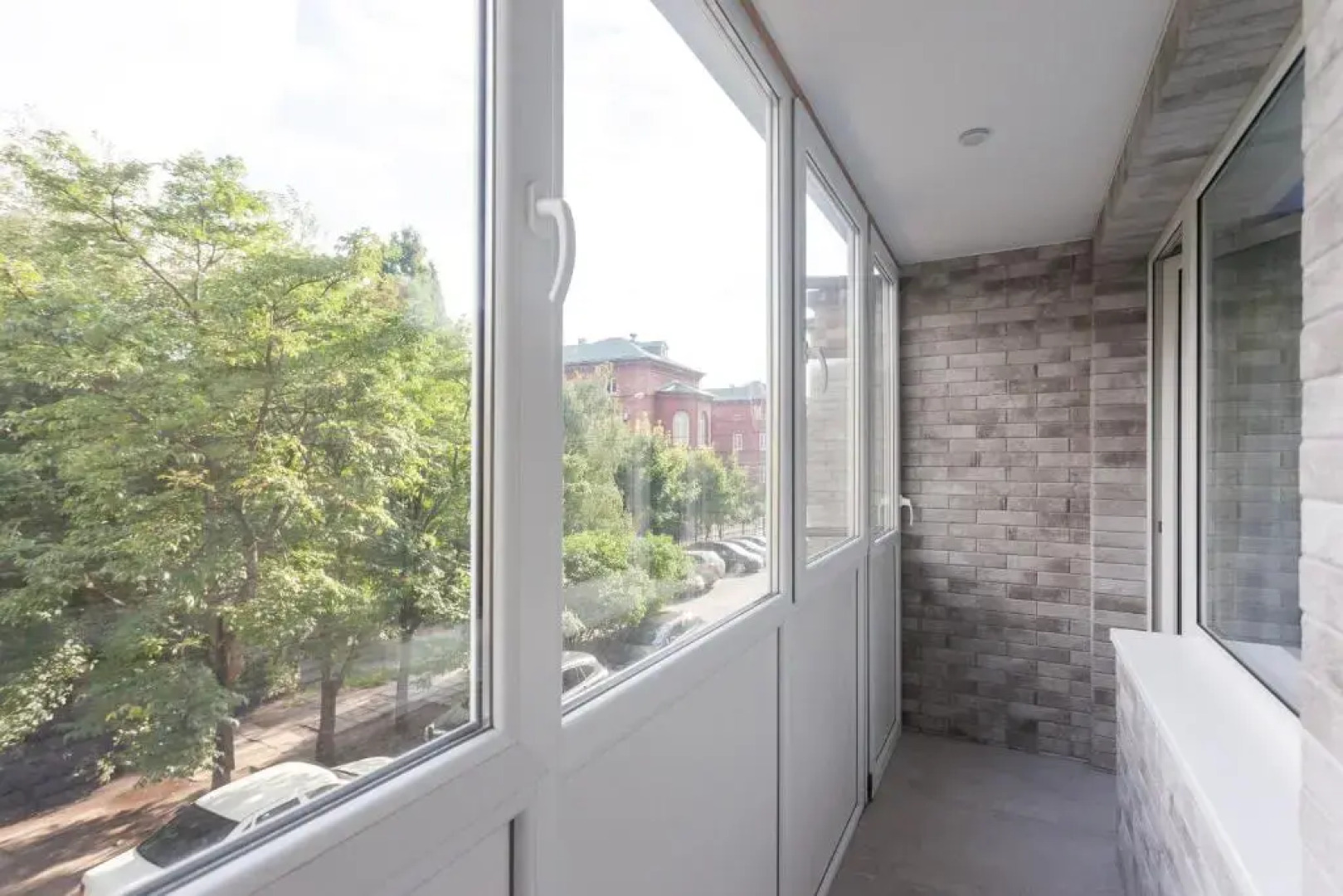 Апартаменты Трёхкомнатный Люкс, центр, площадь Победы, Черняховского 10А, Колибри#10А