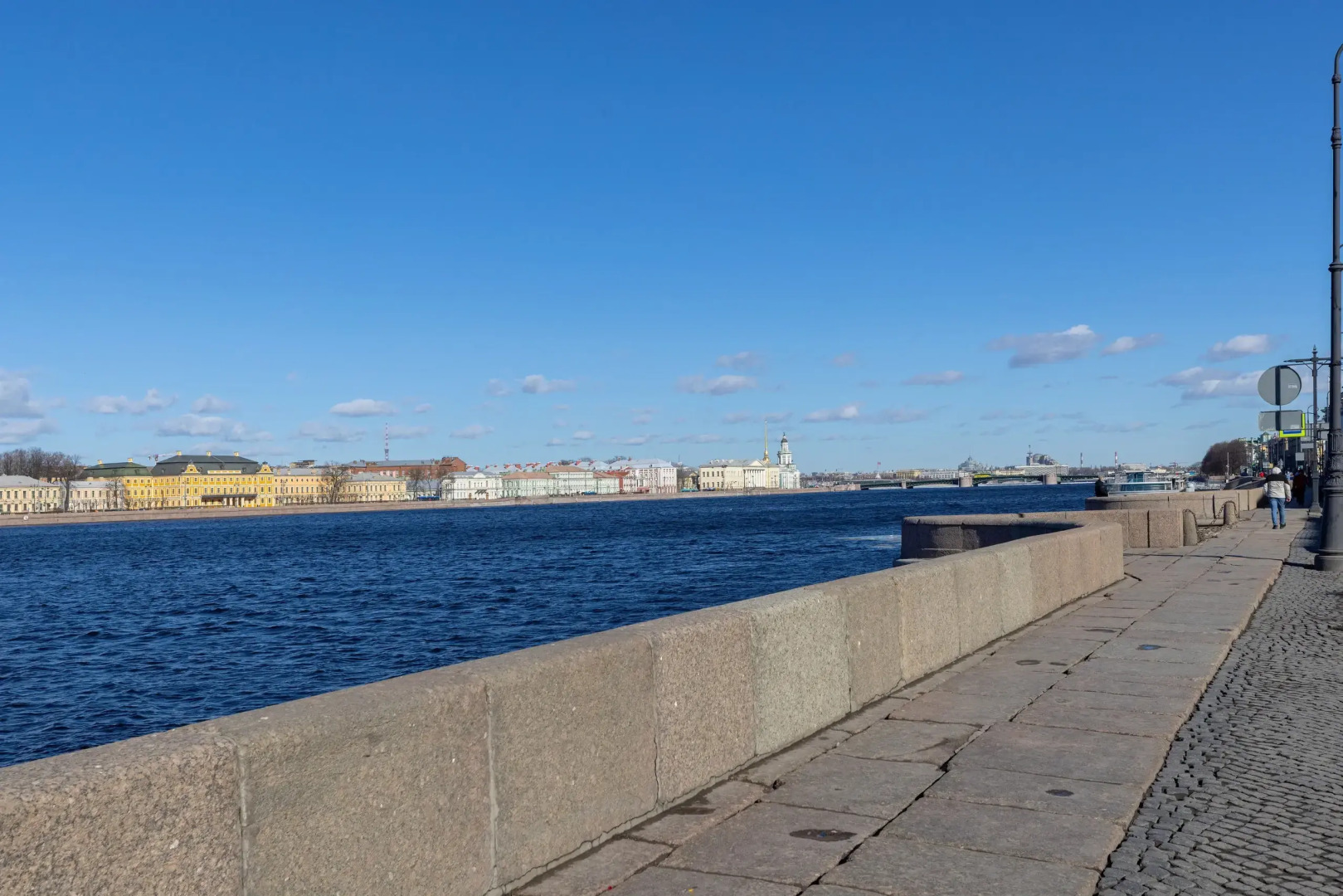 Апартаменты 4 с Панорамным Видом на Неву