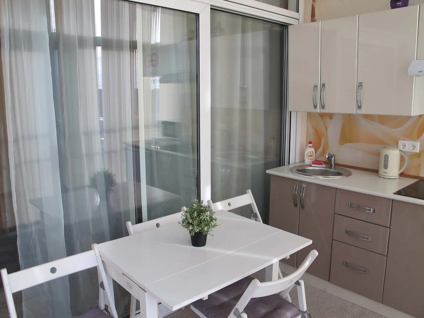 Апартаменты на бульваре Надежд 4/3