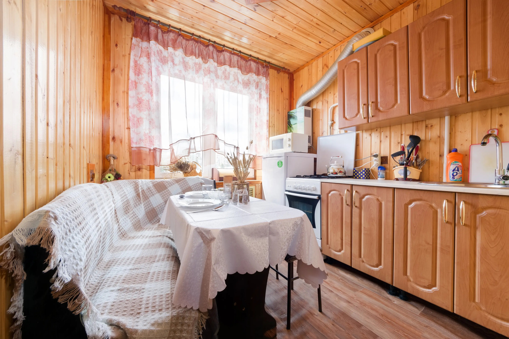 Апартаменты на Коллективной 4