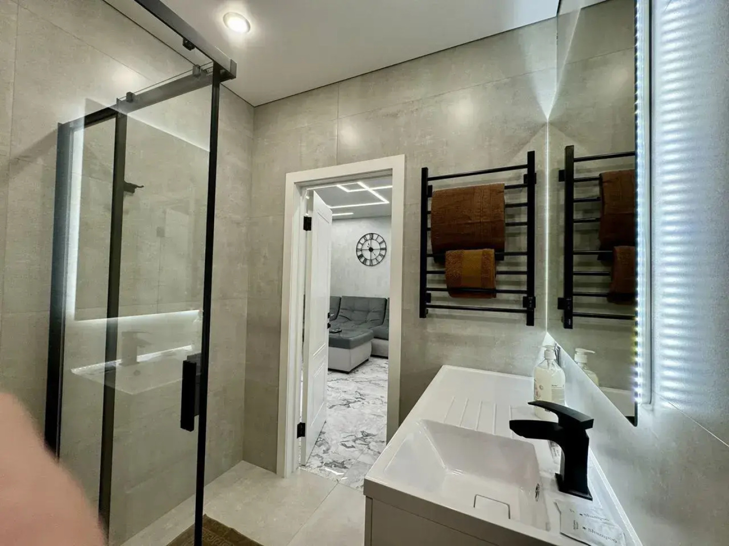 Квартира на Курсантов Кировцев 4А