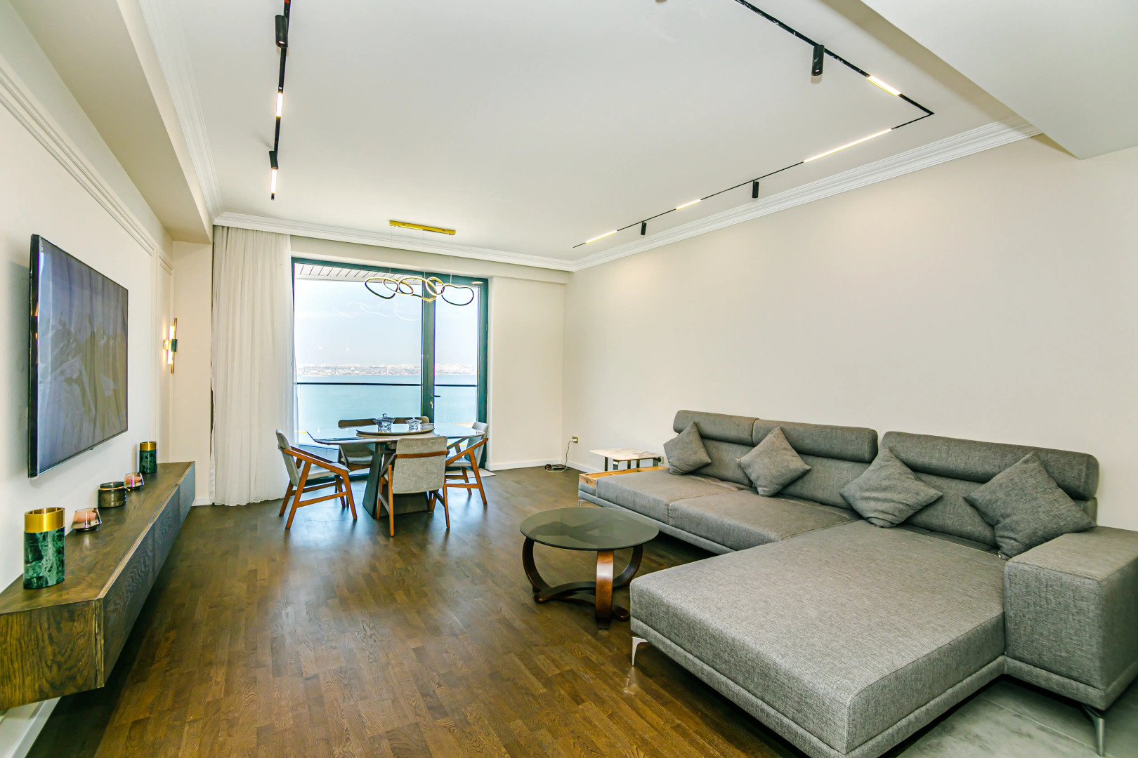 Апартаменты VIP on Sabah Residence Sea View