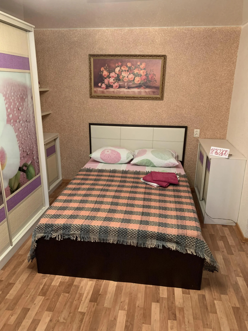 Апартаменты квартира в центре Тюмени