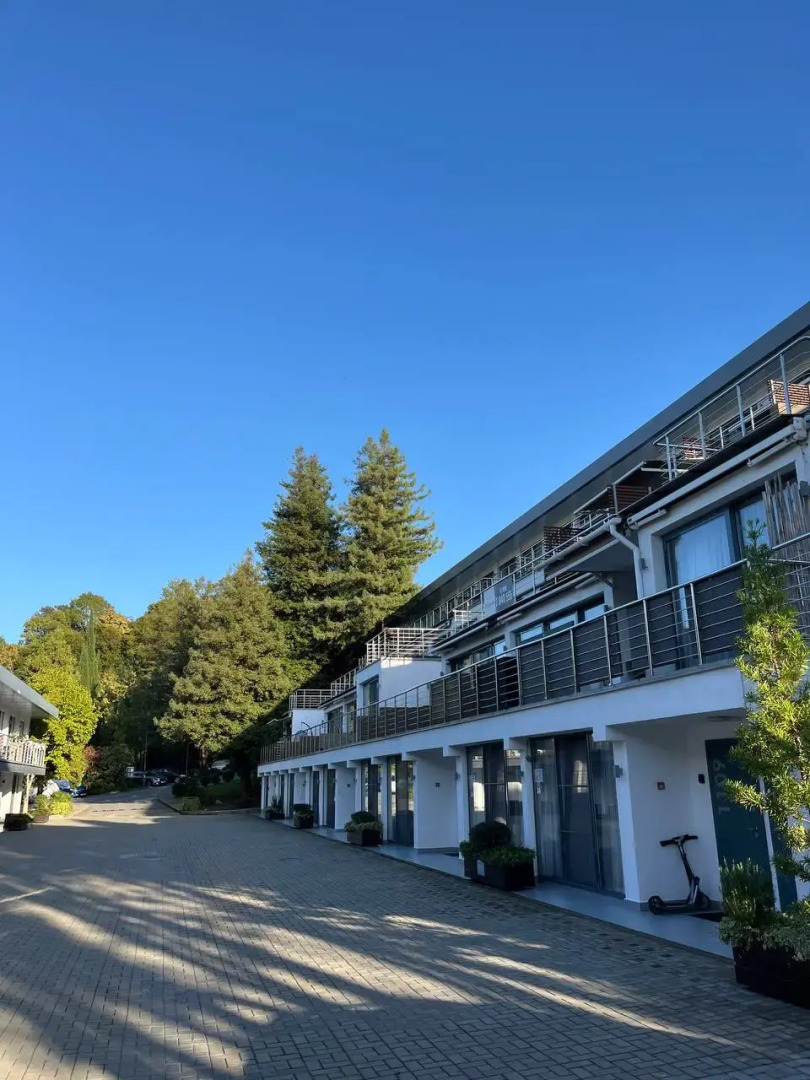 Апартаментный комплекс "Дары Морей в Сочи"