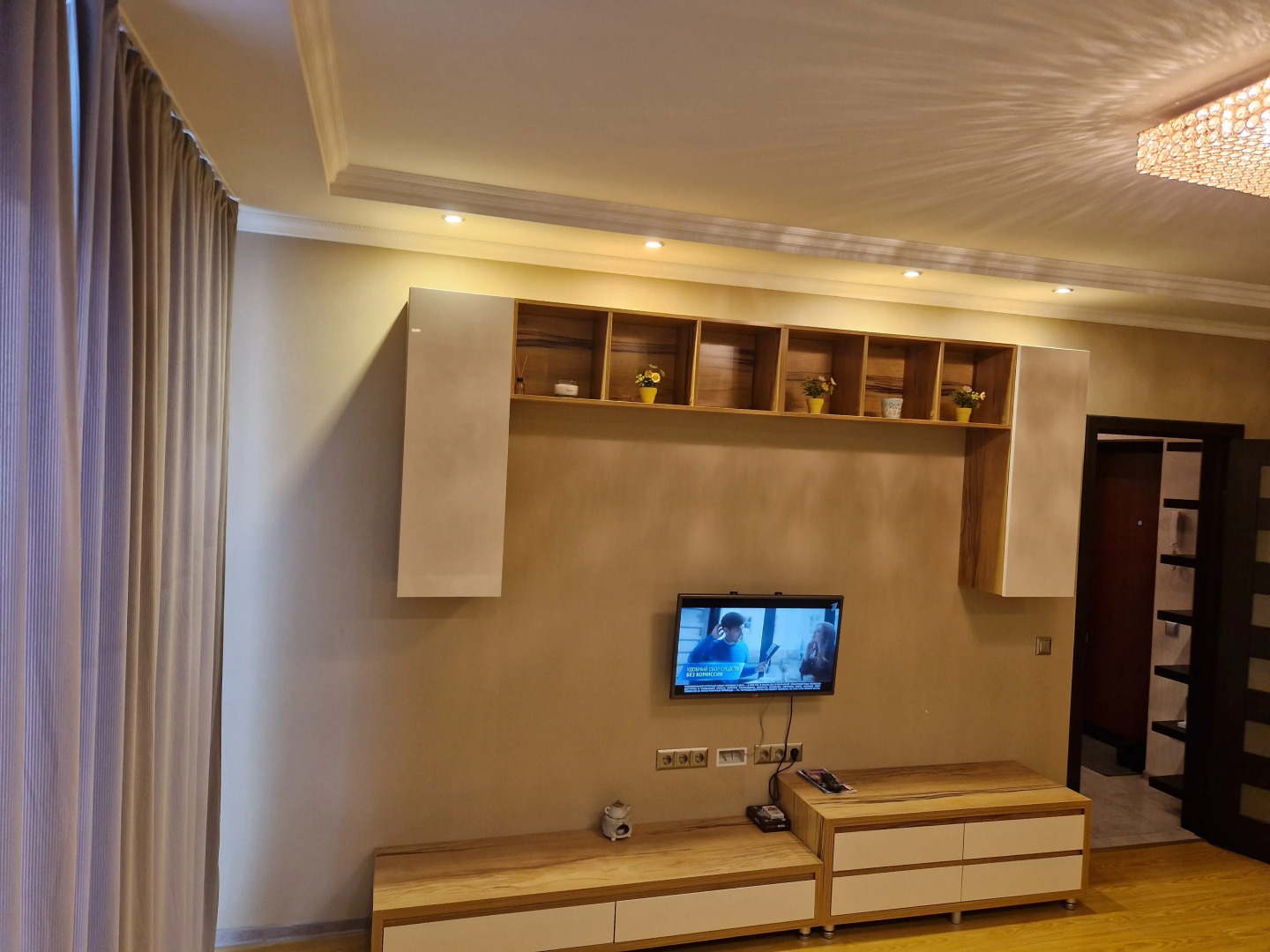 Квартира Восхитительная квартира! Не далеко от Центра! Вблизи Верхнего озера!