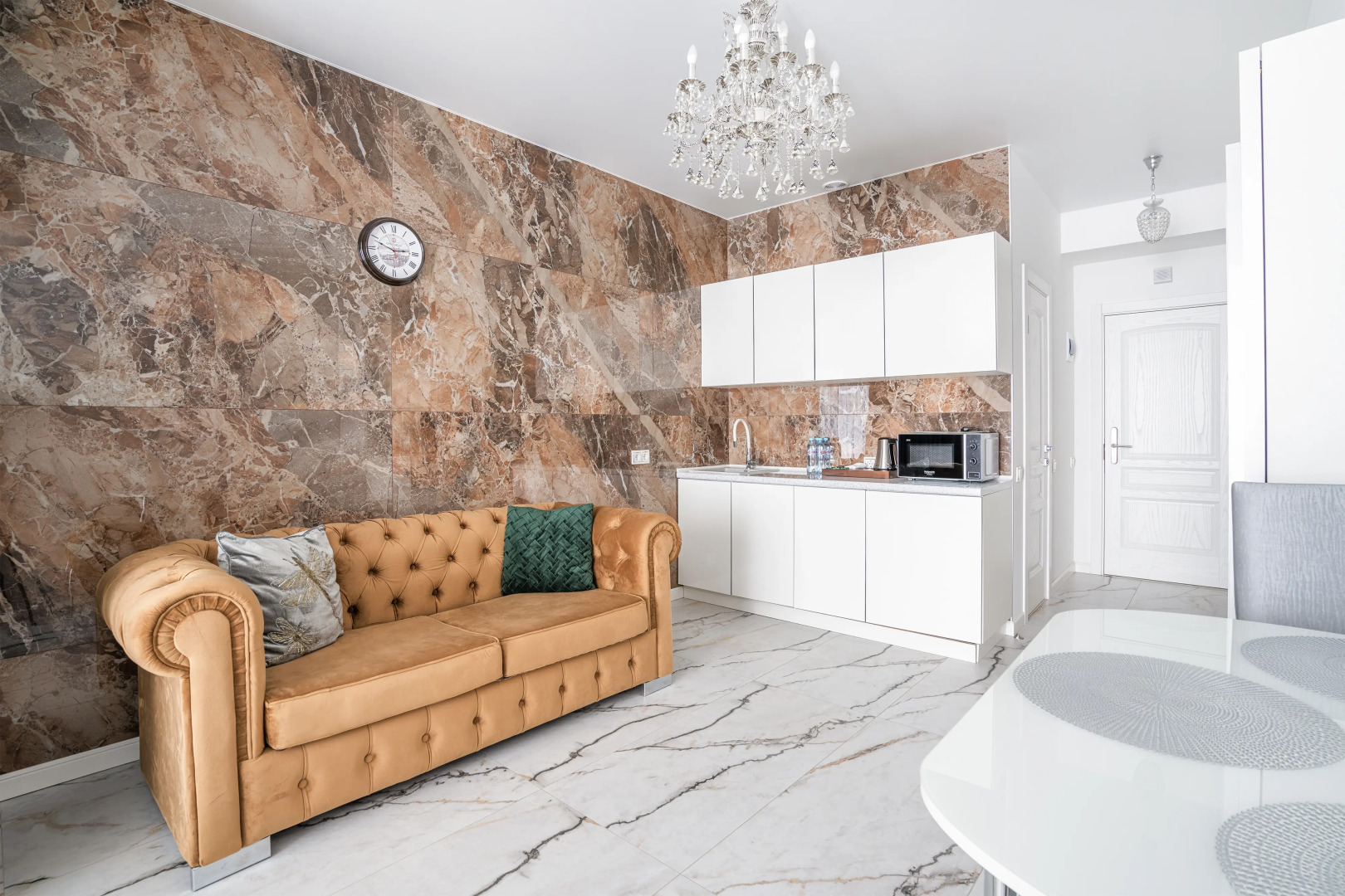 Отель Серенити Премиум