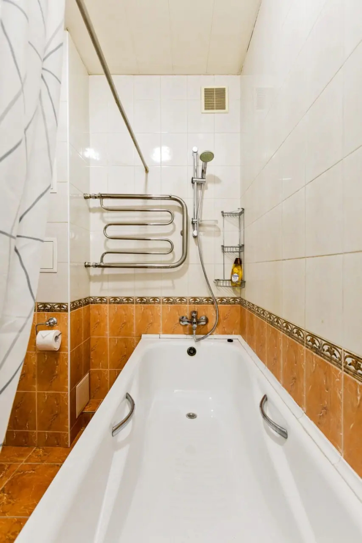 Tverskaya White Apartment in City Centre