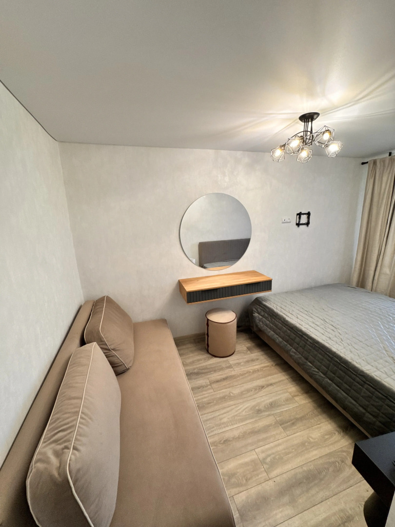 Квартира Уютная Двухкомнатная в Шаге от Исторического Центра для 8 гостей