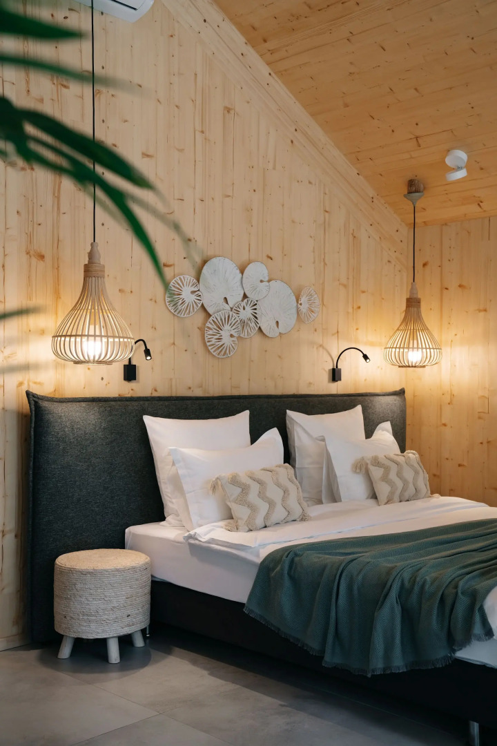 Отель Чепош Парк