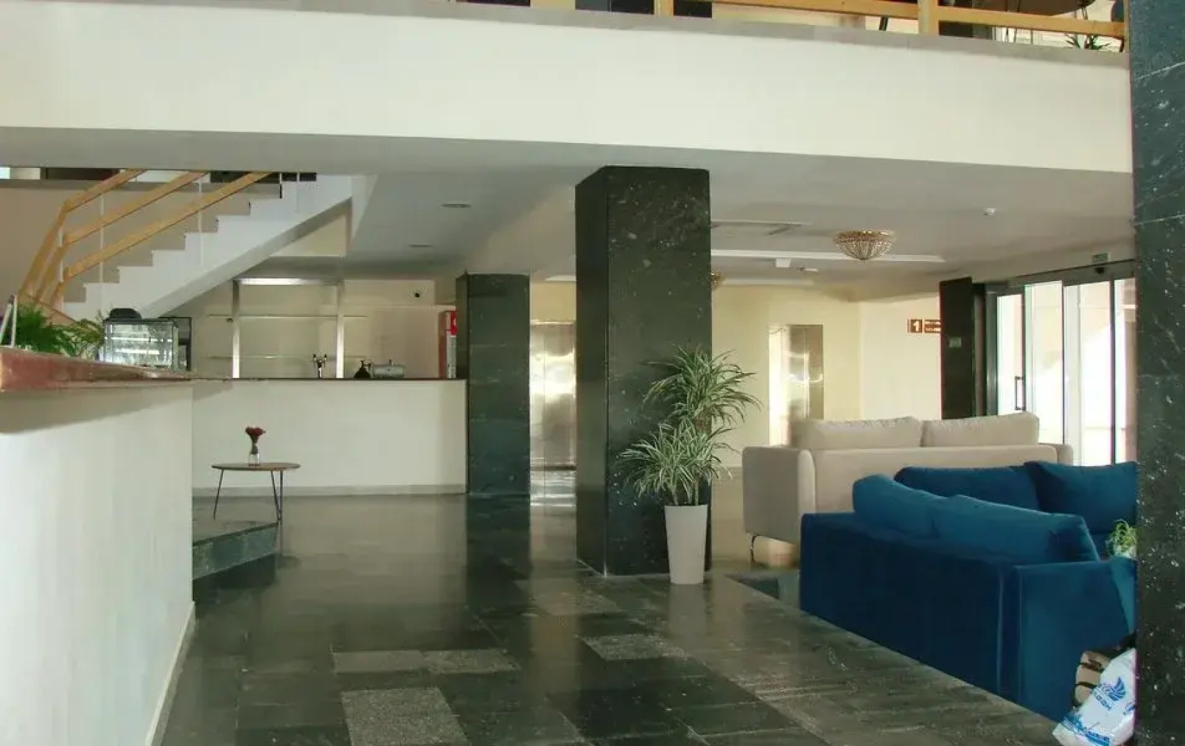 Отель Апсны