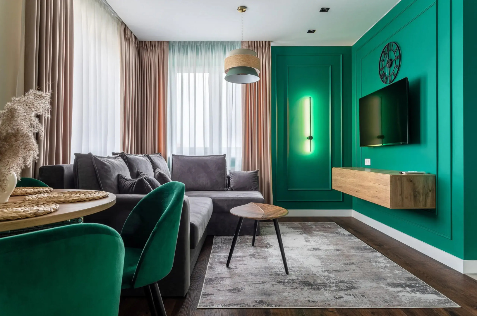 Апартаменты Lush green apartments
