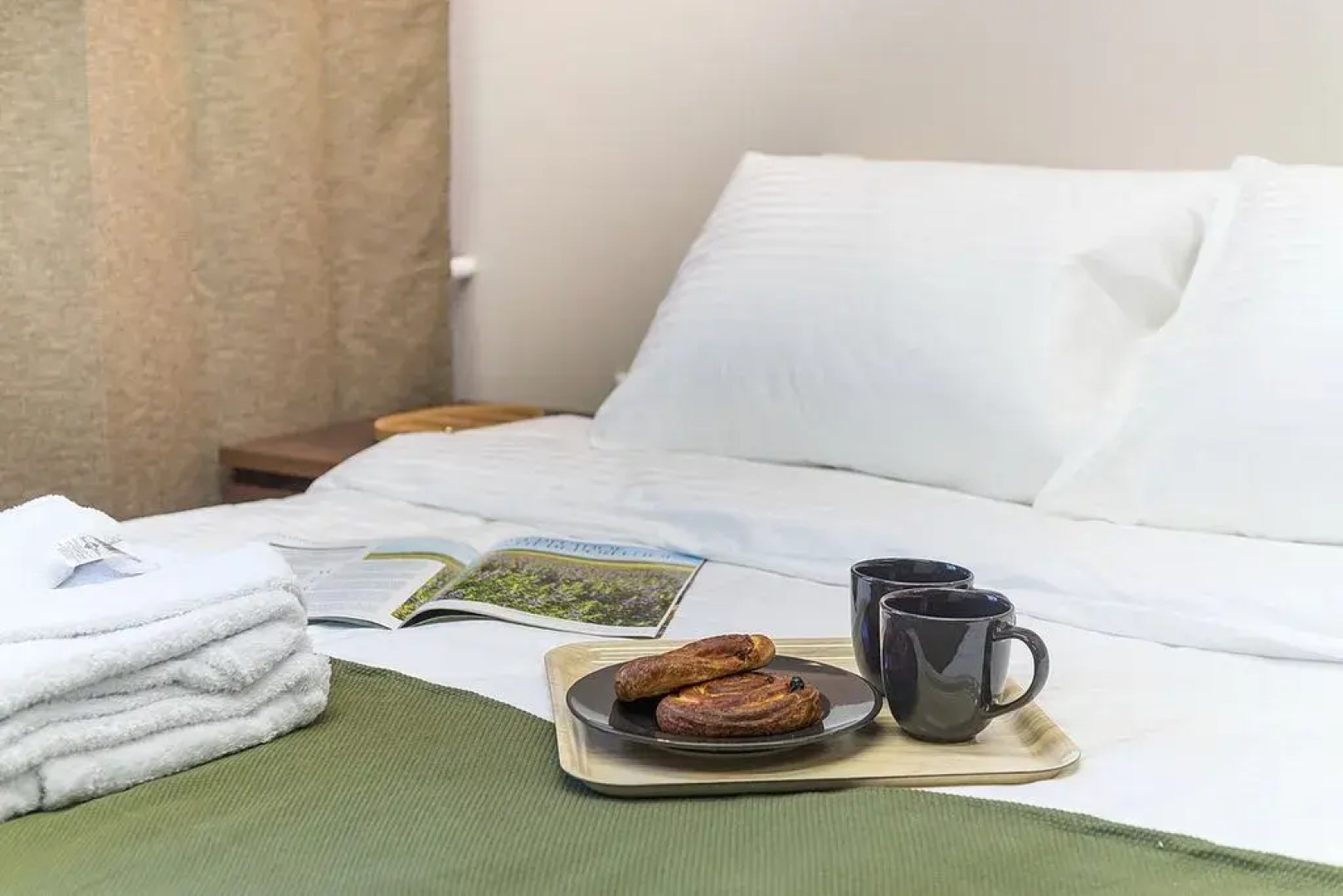 Апартаменты SKY INN Color Green