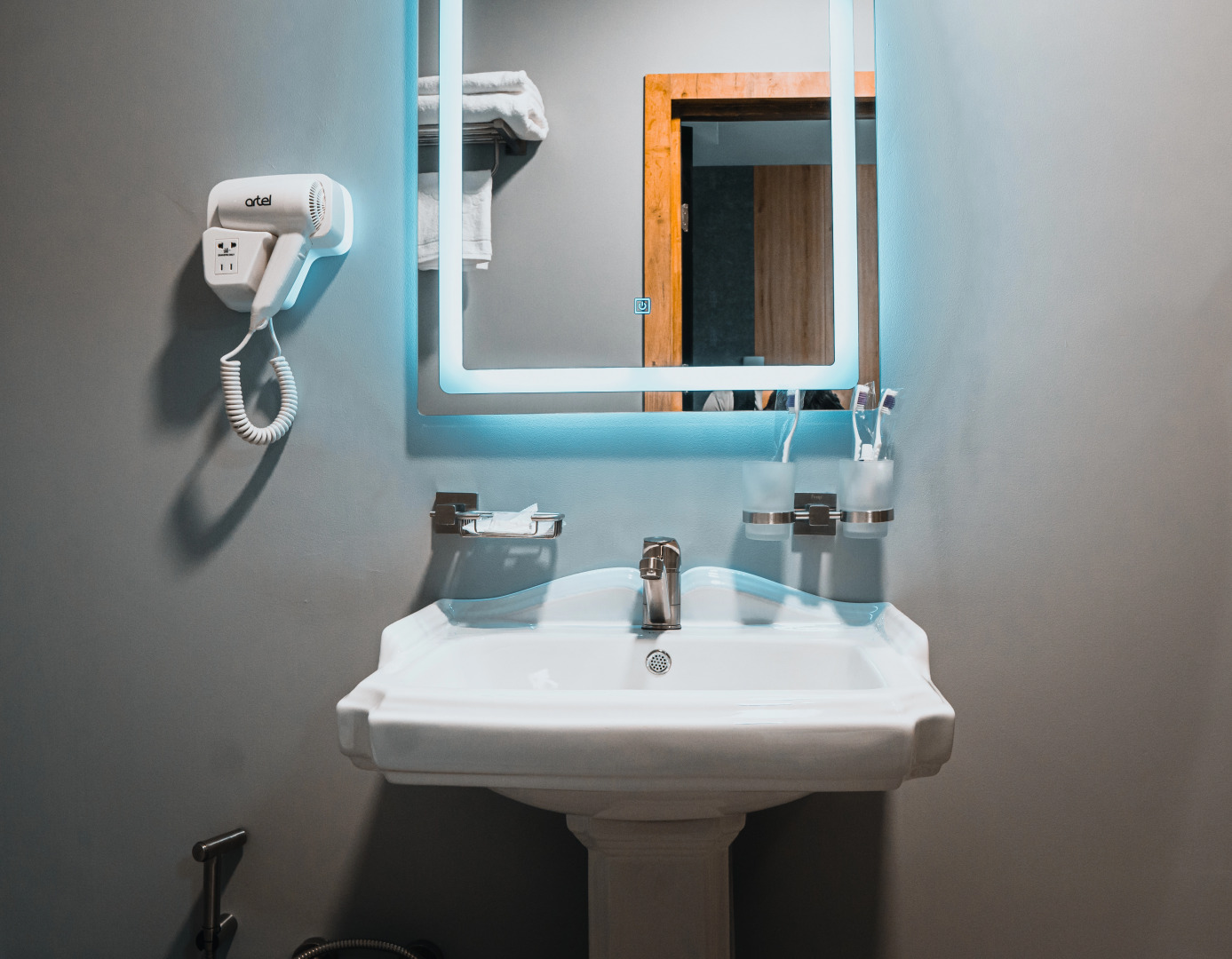 Отель Art plaza