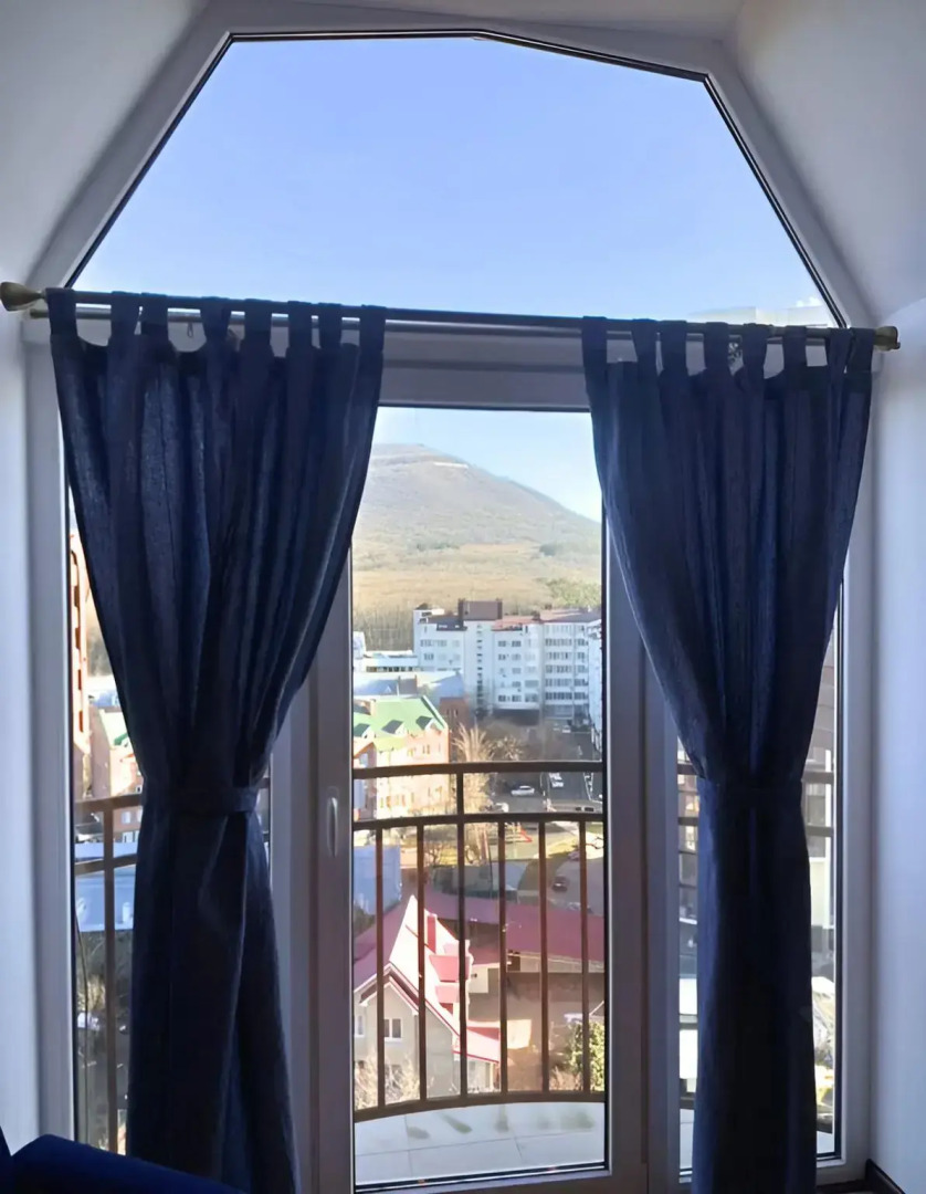 Квартира Дизайнерская 1-комнатная с великолепным видом на Машук