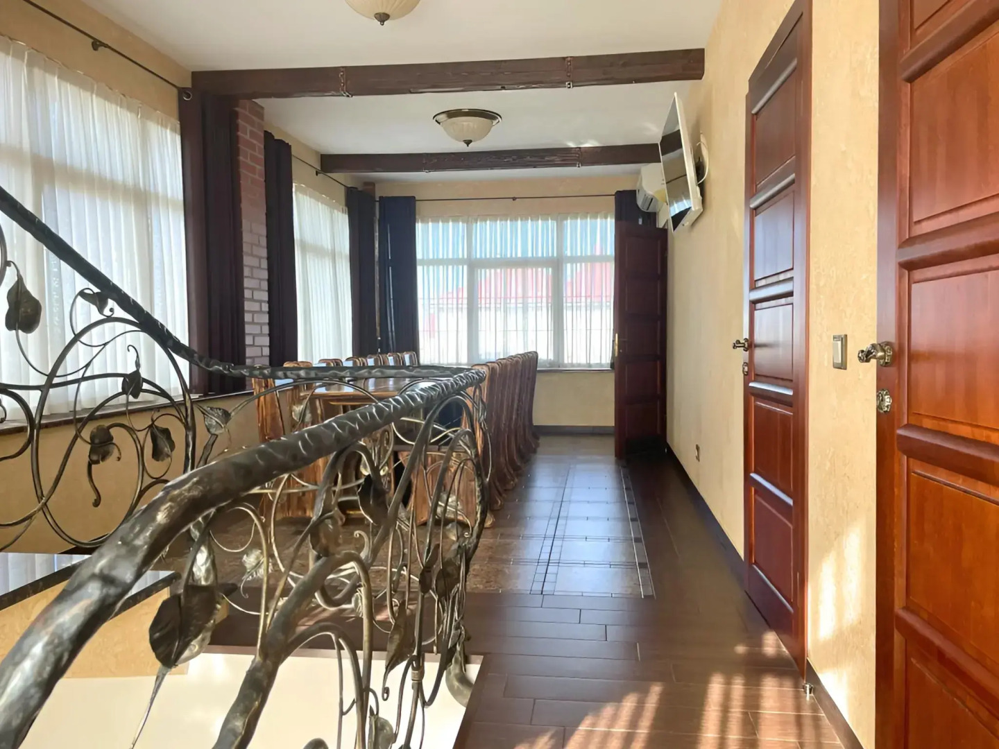 Частный дом Загородный Дом