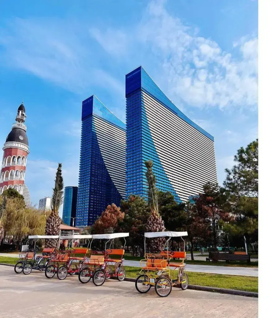 Апартаменты у моря с шикарным видом в Апарт-Отеле Orbi City (Новый Батуми, Аллея Героев) (4346А)