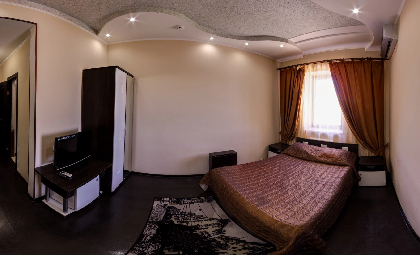 Отель Ла Мезон