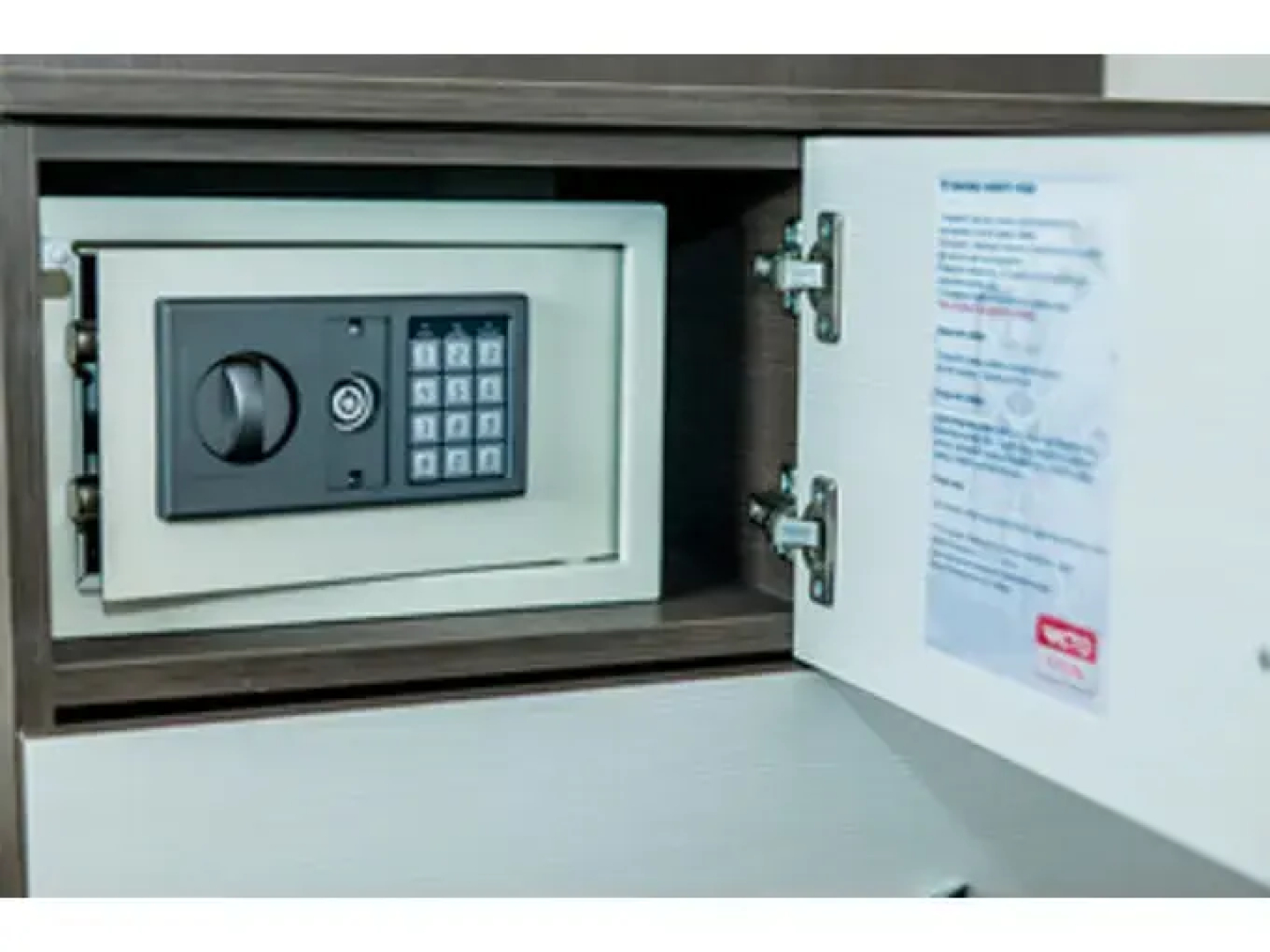 Отель Чисто