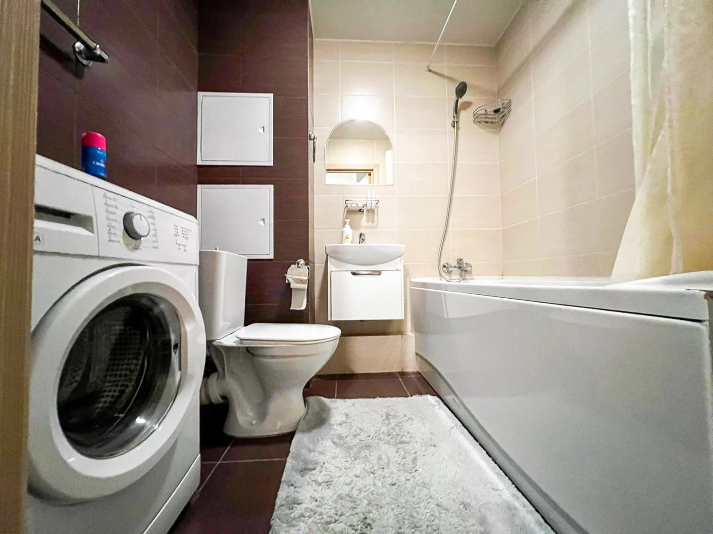 Апартаменты AlexHome Химки на 9 Мая 4а/1