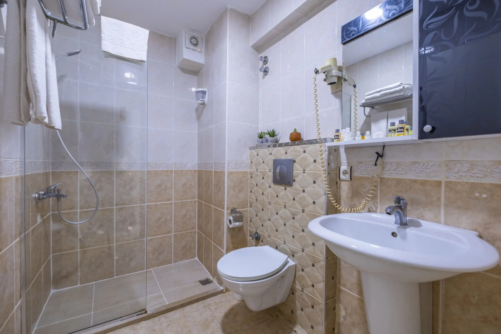 Отель Deluxe Ersoy