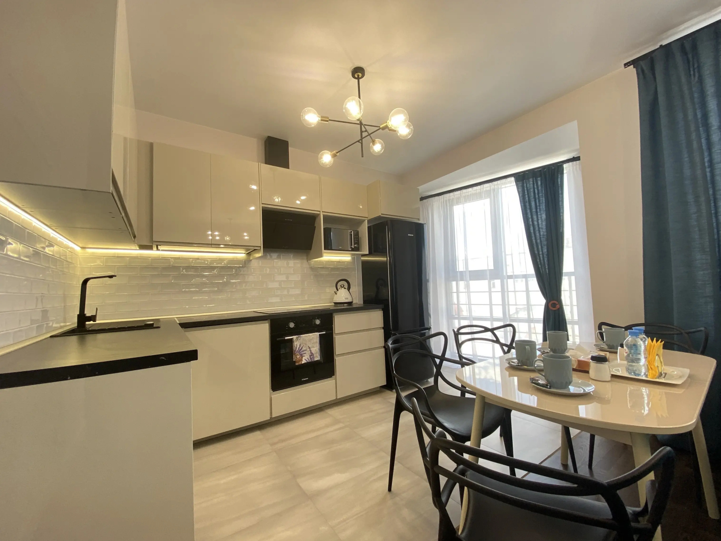 Апартаменты 206 на Саморы Машела 2А