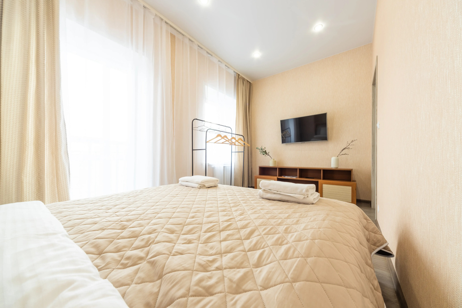 Апартаменты Чистый Взгляд на Петра Ломако с подземным паркингом