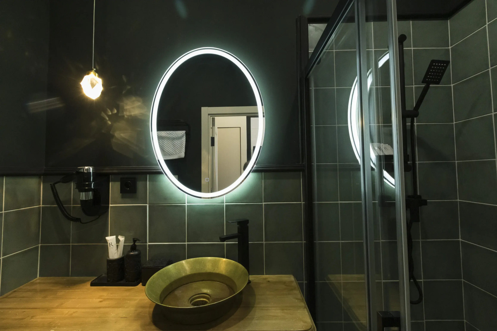 Отель "Перрон"