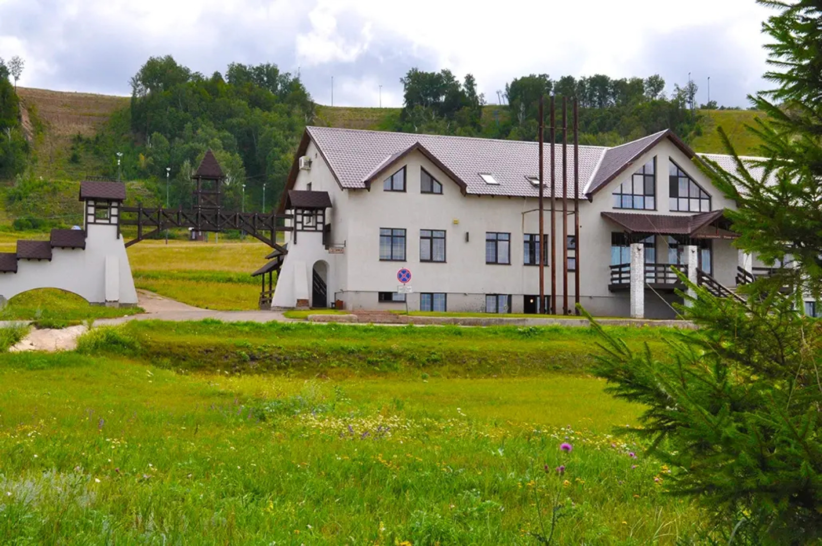 Отель Уязы-Тау