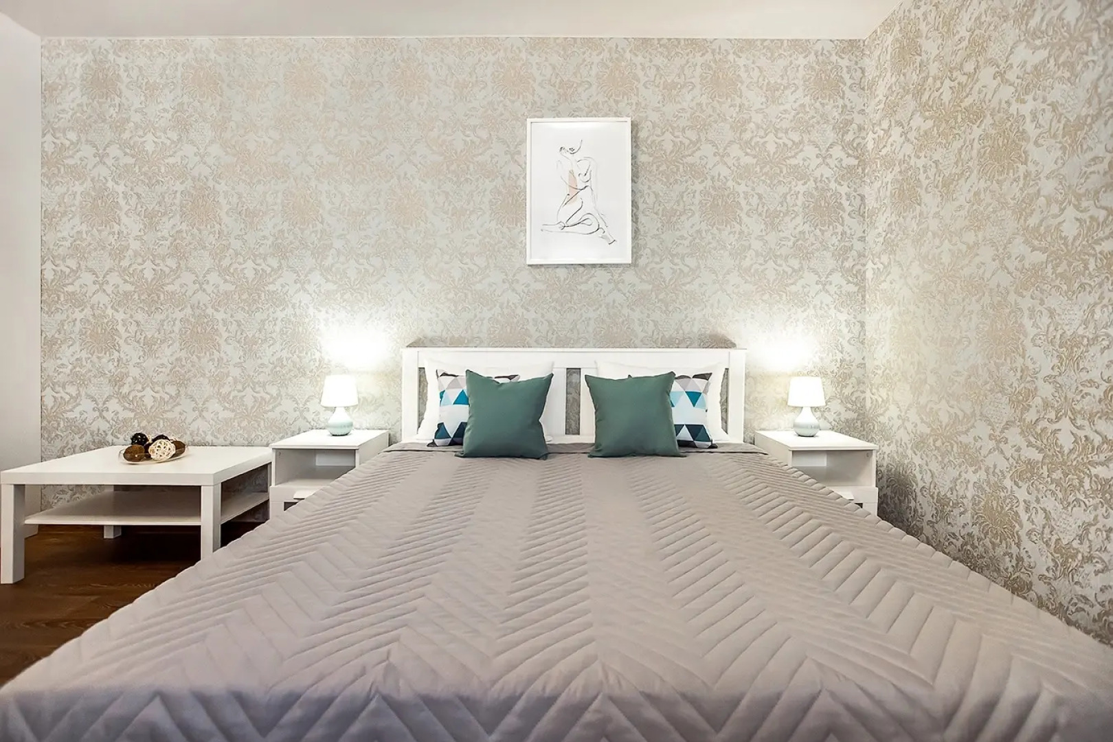 Апартаменты Jane Eyre SUTKI LIFE