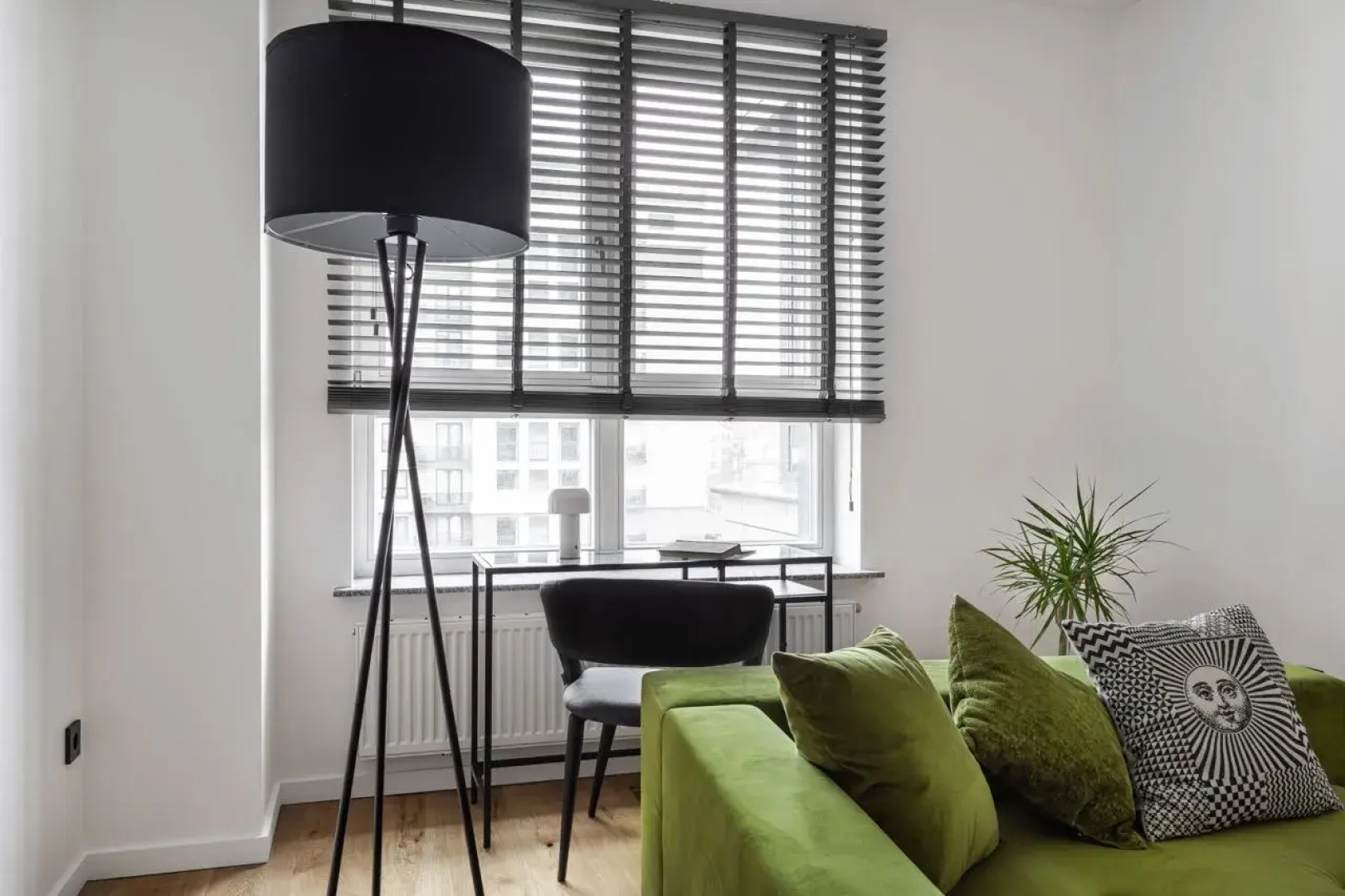 Апартаменты На Колоскова 8