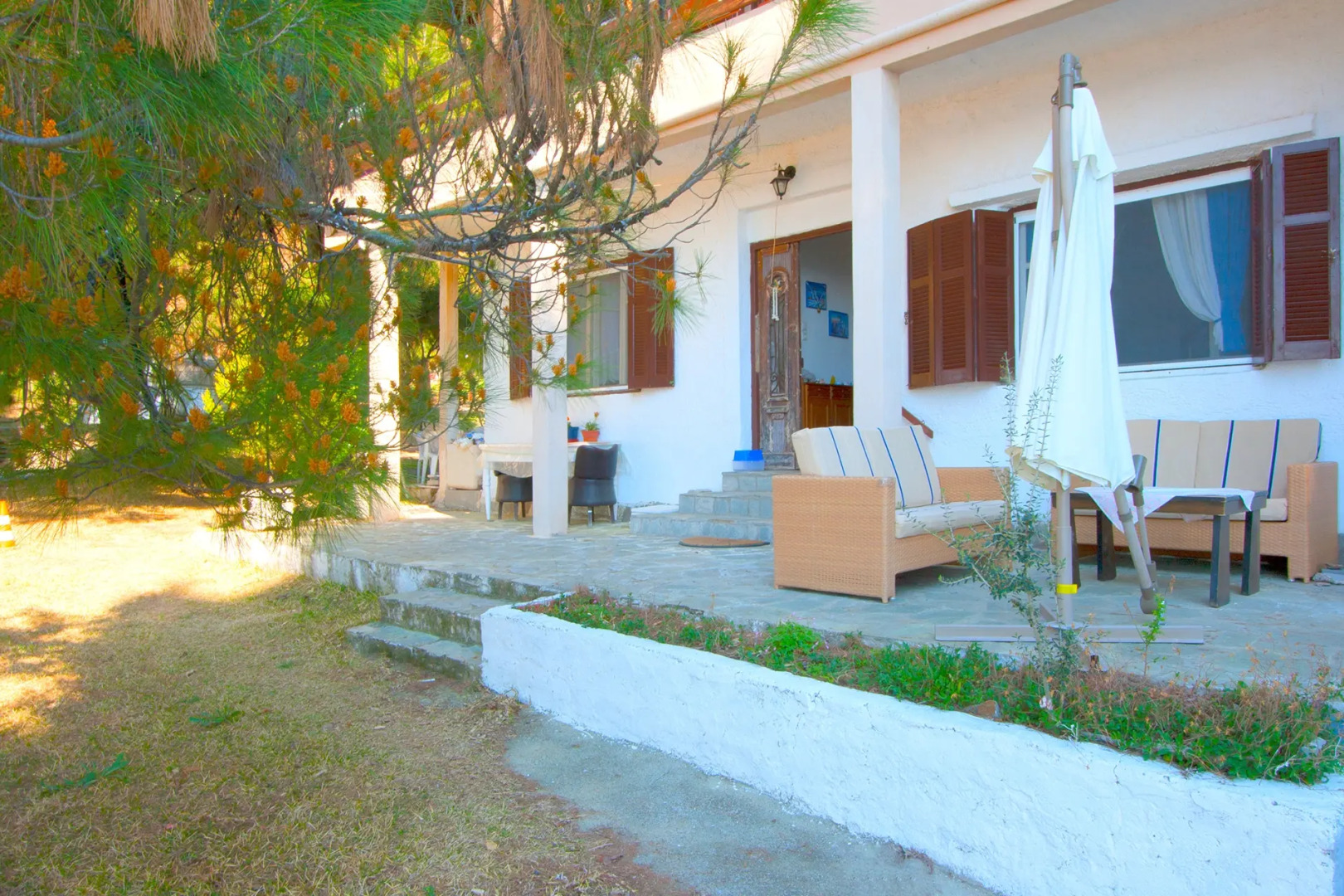 Гостевой Дом Barlee BeachFront House Metamorfosi