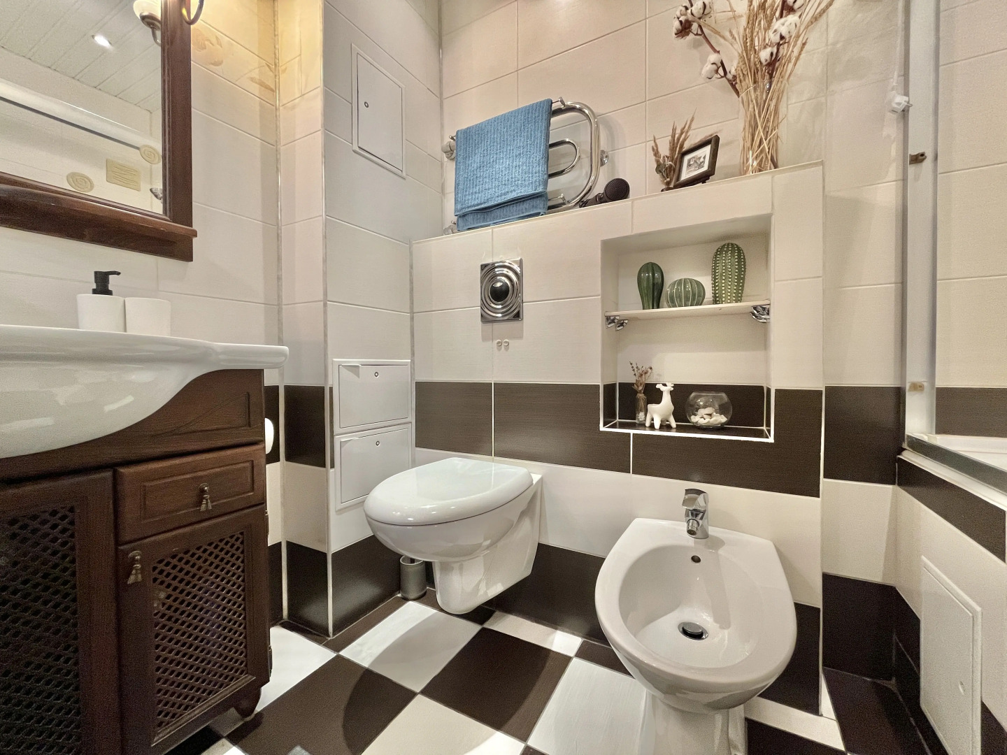 Апартаменты uTrip Sky Чистопольская 34