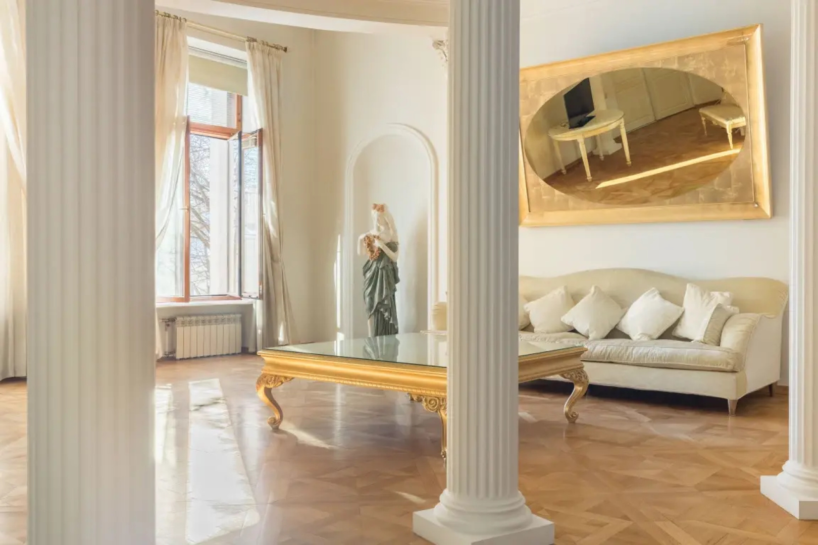 Апартаменты a.m. Rooms Neva Jacuzzi (Angliyskaya Naberezhnaya)