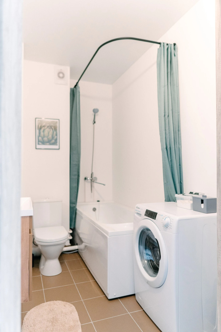 Квартира с Современным Дизайном Студия + Спальня