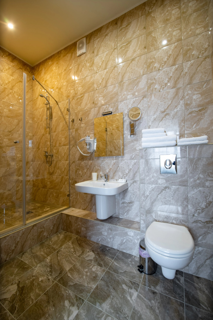 Отель Атриа