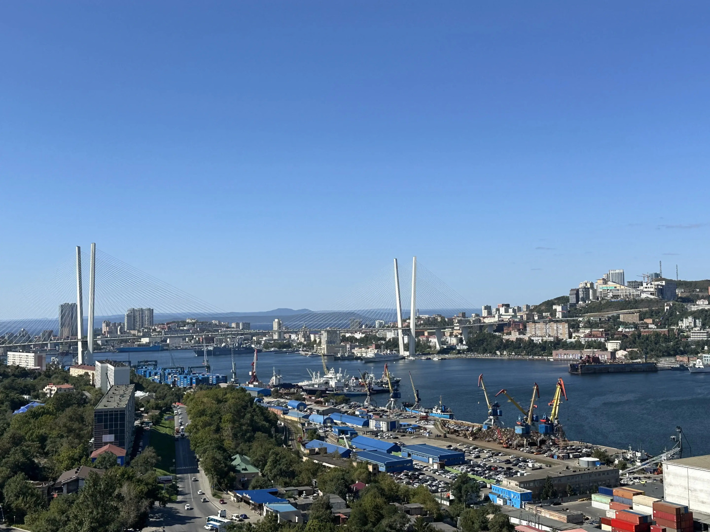 Апартаменты Атмосфера Можжевеловая 18